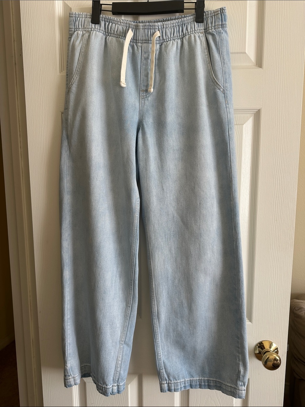 GAP  High Rise Light Blue Wide-Leg Denim Jeans with White Drawstring